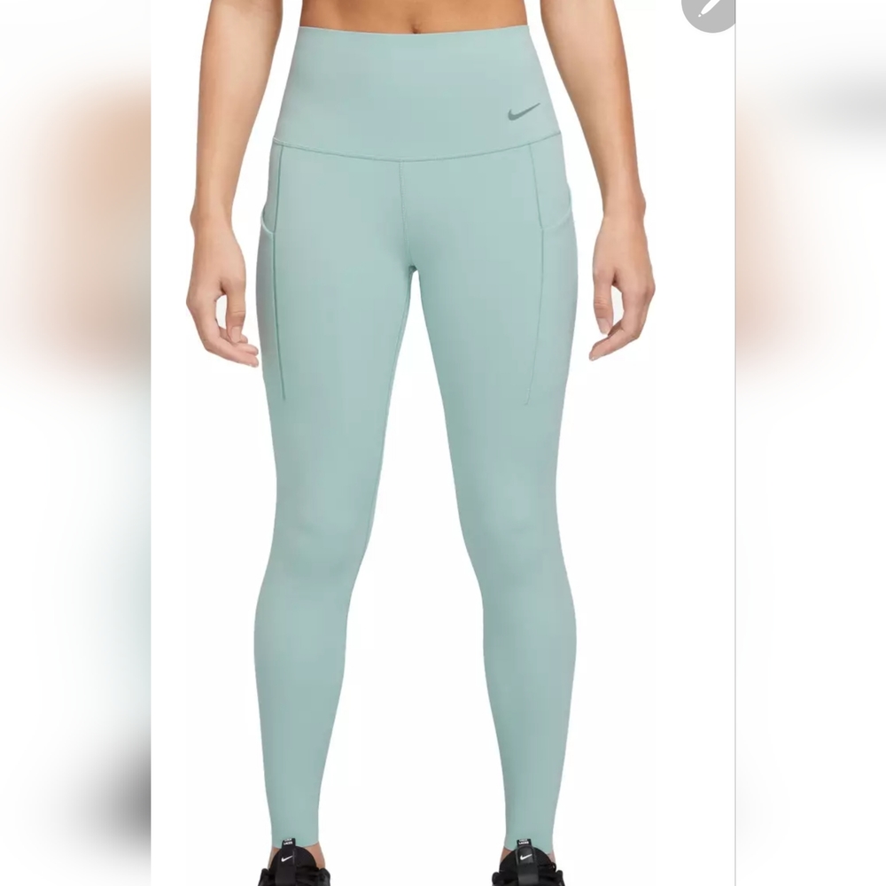 NWT Nike Women's Dri-FIT Universa High-Waisted 7/8 Leggings